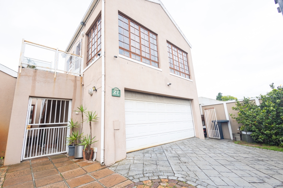 3 Bedroom Property for Sale in Parklands Western Cape